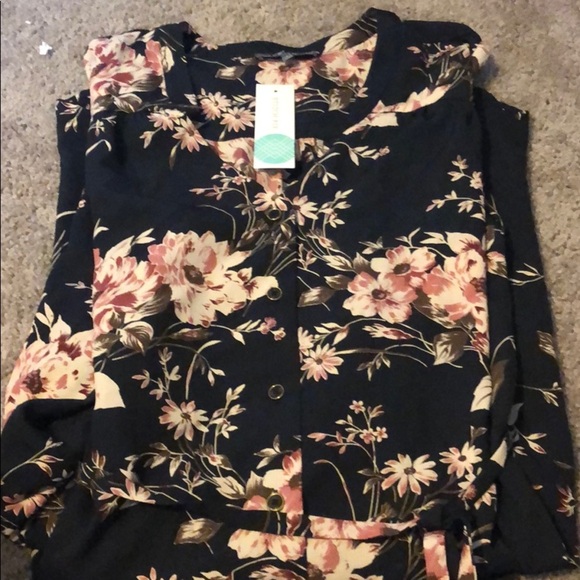 BNWT Briton Ivy Cristen shirt dress M - Picture 2 of 4